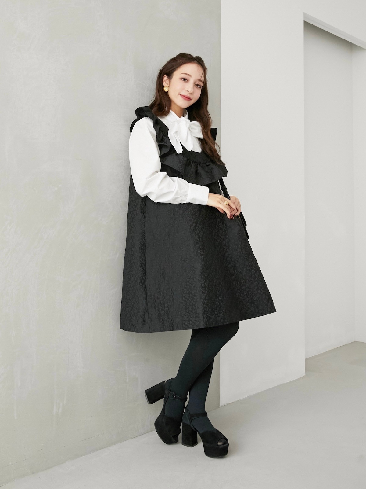 ジャガードフリルミニワンピース【残りわずか】