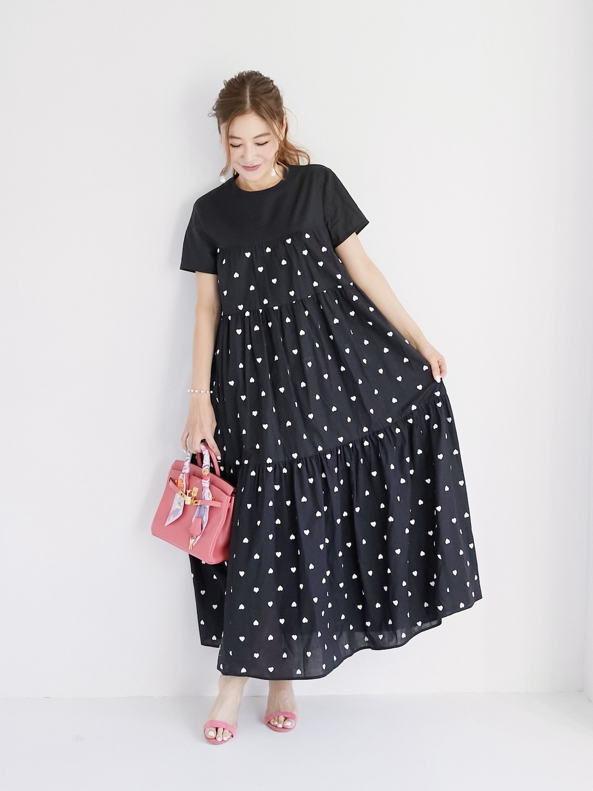 ♡OBLI オブリ♡ハート刺繍ティアードワンピース　ピンクグラデ ハート刺繍ワンピース/ピンクグラデーション【残り1点】 | DRESS