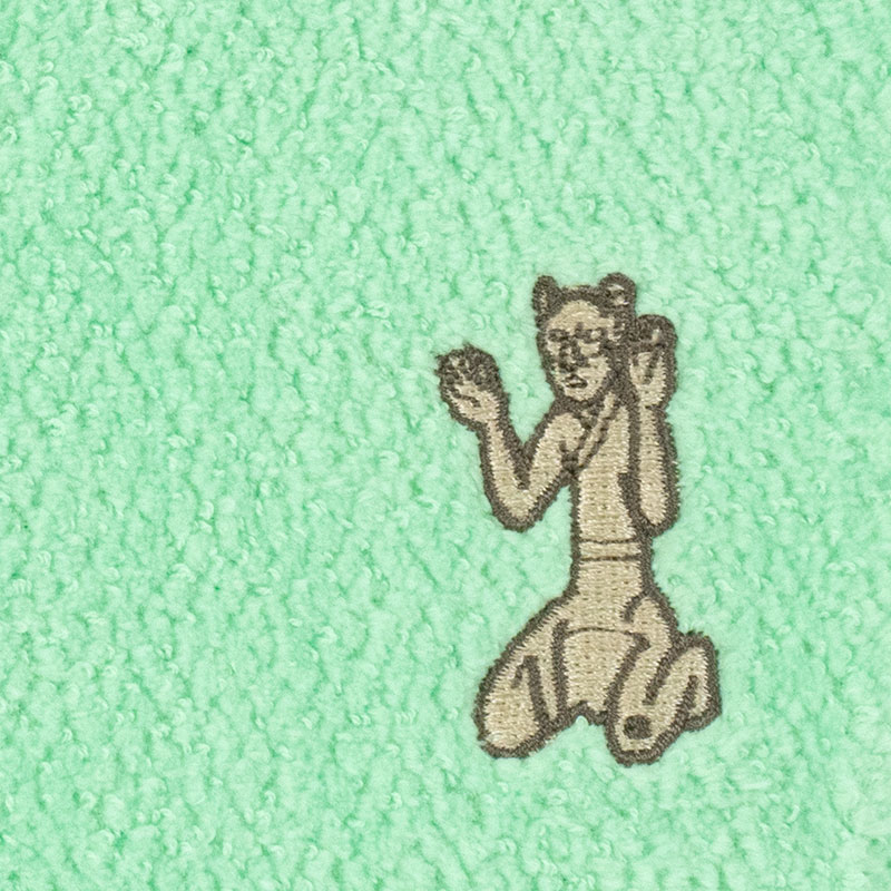刺繍タオルハンカチ（グリーン）：青銅鍍金銀 羽人