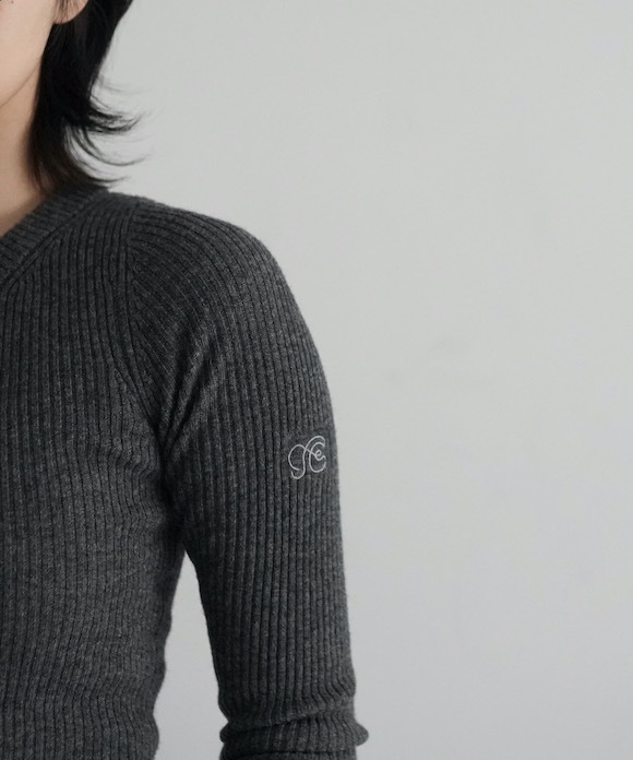 SOLD OUT】FAX COPY EXPRESS Tight Ribbed-knit Zipper Cardigan