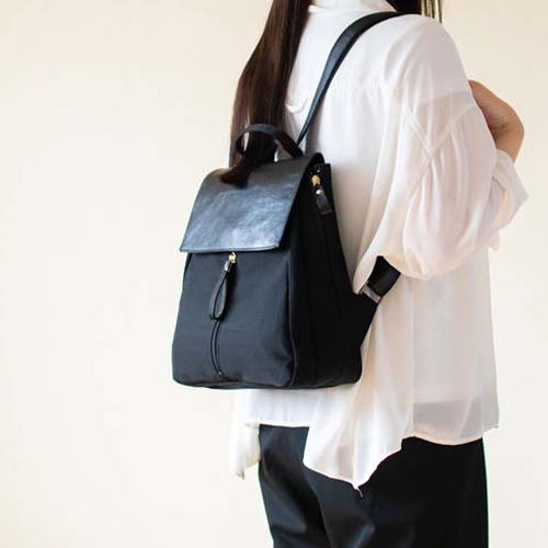 ８月末までお値下セール　未使用　　軽量本革リュック　日本製　　豊岡工房手作り 豊岡工房 牛革軽量リュック 豊岡工房 - QVC.jp