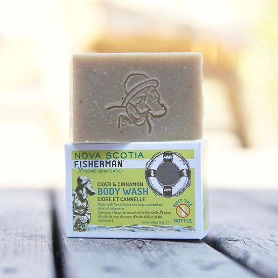 ノバスコシア・フィッシャーマン エクストリームスキンケアソープ 136g サイダー＆シナモン NS-SO-A1  石鹸 Extreame Skin Care Soap Cider & Cinnamon 