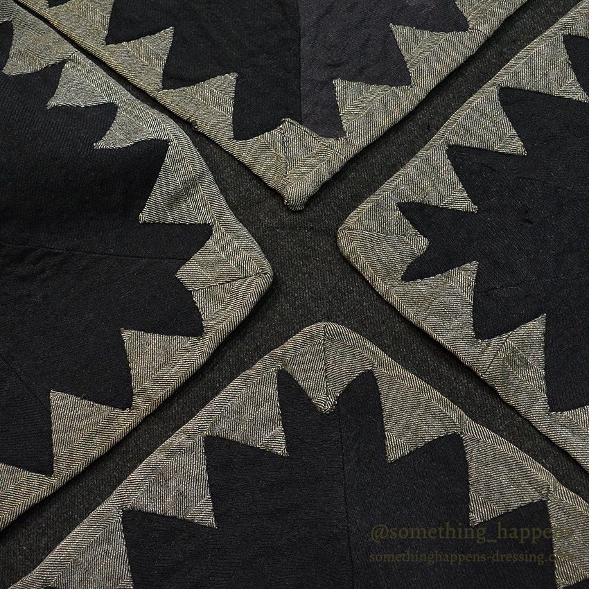 ANTIQUE WHIRLING LOGS, SWASTIKA PATCHWORK BLACK/GRAY WOOL QUILT ... 200cm/190cm