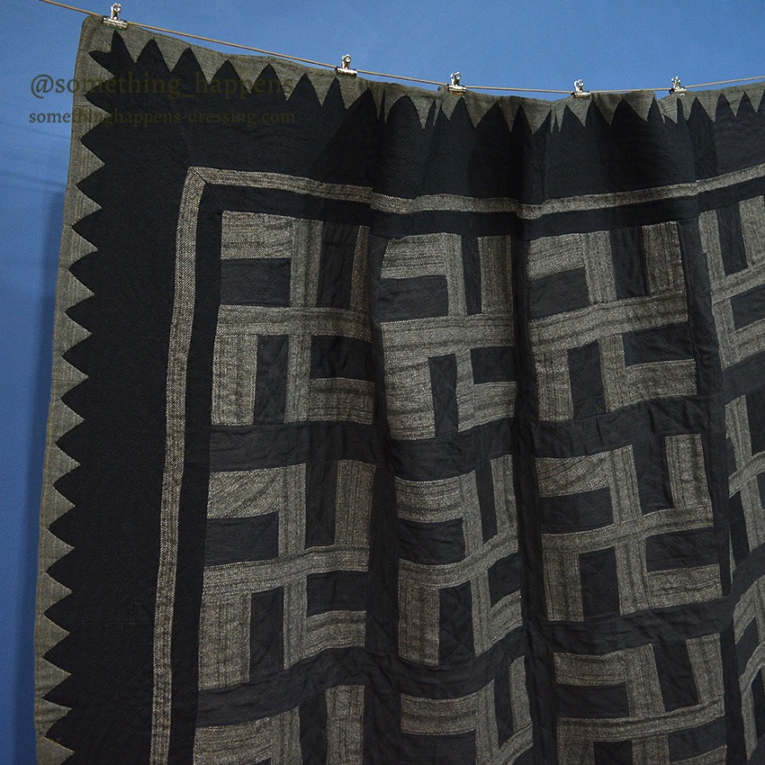 ANTIQUE WHIRLING LOGS, SWASTIKA PATCHWORK BLACK/GRAY WOOL QUILT ... 200cm/190cm