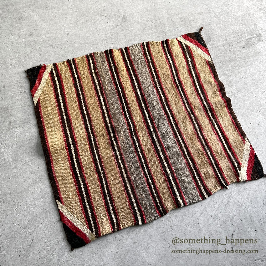 ~1930's NAVAJO RUG SINGLE SADDLE BLANKET ... 81cm/76cm