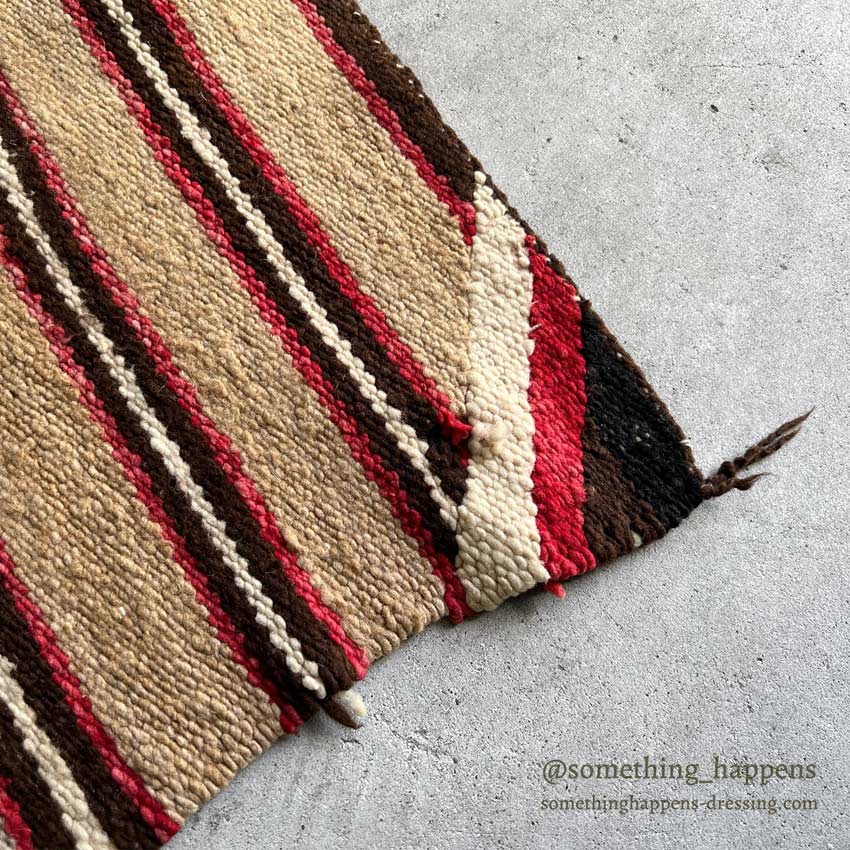 ~1930's NAVAJO RUG SINGLE SADDLE BLANKET ... 81cm/76cm