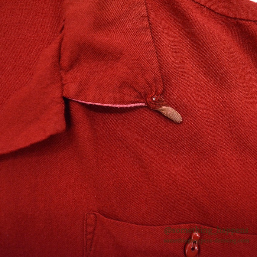 1960's TWO-TONE EMBROIDERY BOWLING RAYON SHIRT / UNIQUE BOWLING PIN BUTTON ...