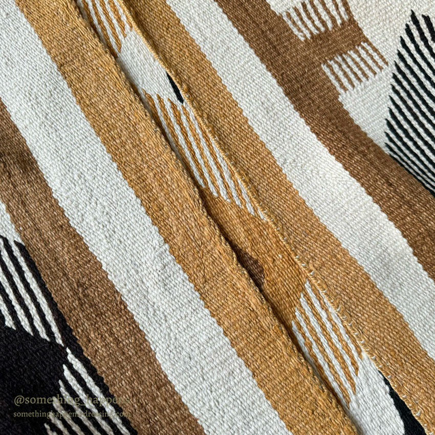 c.1940's NAVAJO RUG / RARE PATTERN / GEOMETRIC DIAMOND ... 140cm/86cm