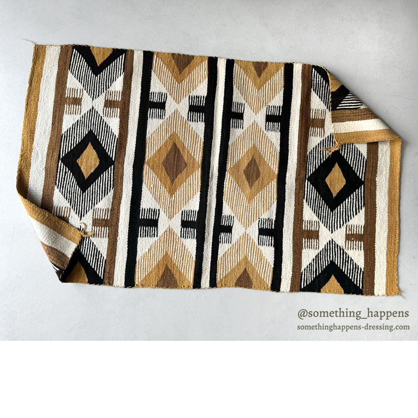 c.1940's NAVAJO RUG / RARE PATTERN / GEOMETRIC DIAMOND ... 140cm/86cm