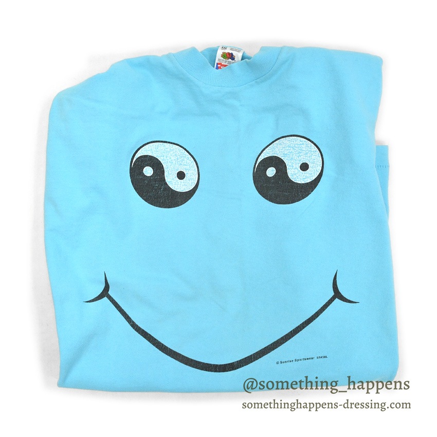 1990's FRUIT OF THE LOOM YIN YANG SMILE ART T-SHIRT ... XXL