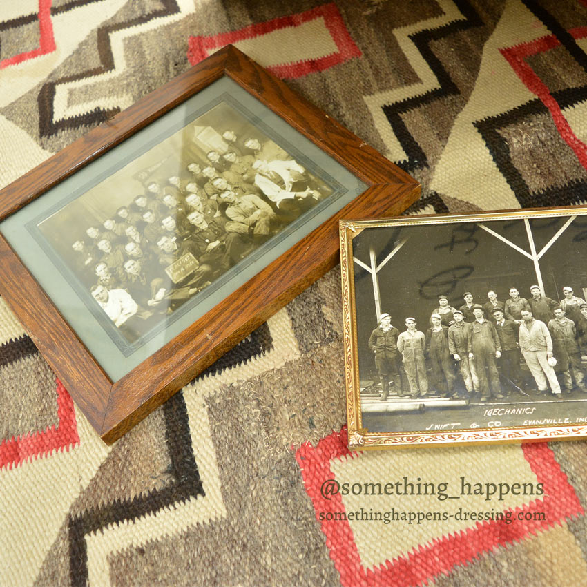 ANTIQUE WORKERS PHOTOGRAPH 1931. FRAMED ... 26cm/21cm