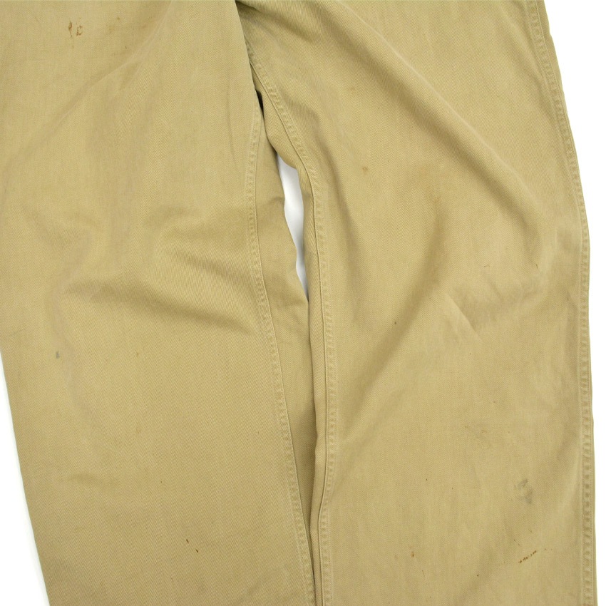 40's U.S.ARMY M-1943 カーキ ガスフラップ付 チノパンツ ... W32×L31