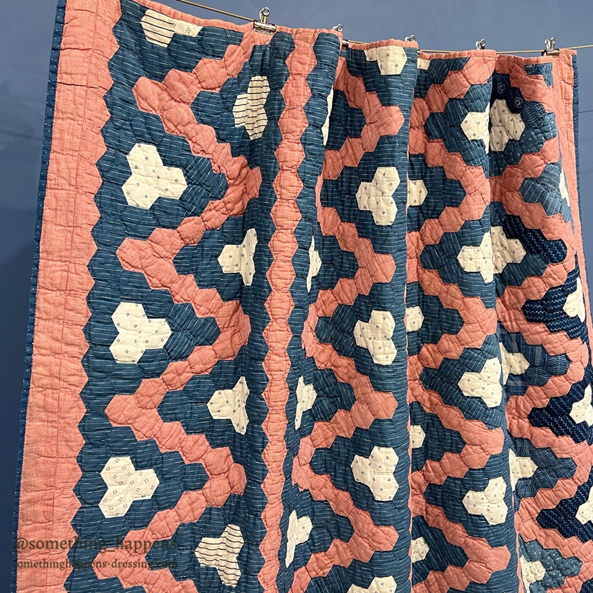 ANTIQUE INDIGO CALICO / PINK OCTAGON QUILT ... 196cm/147cm