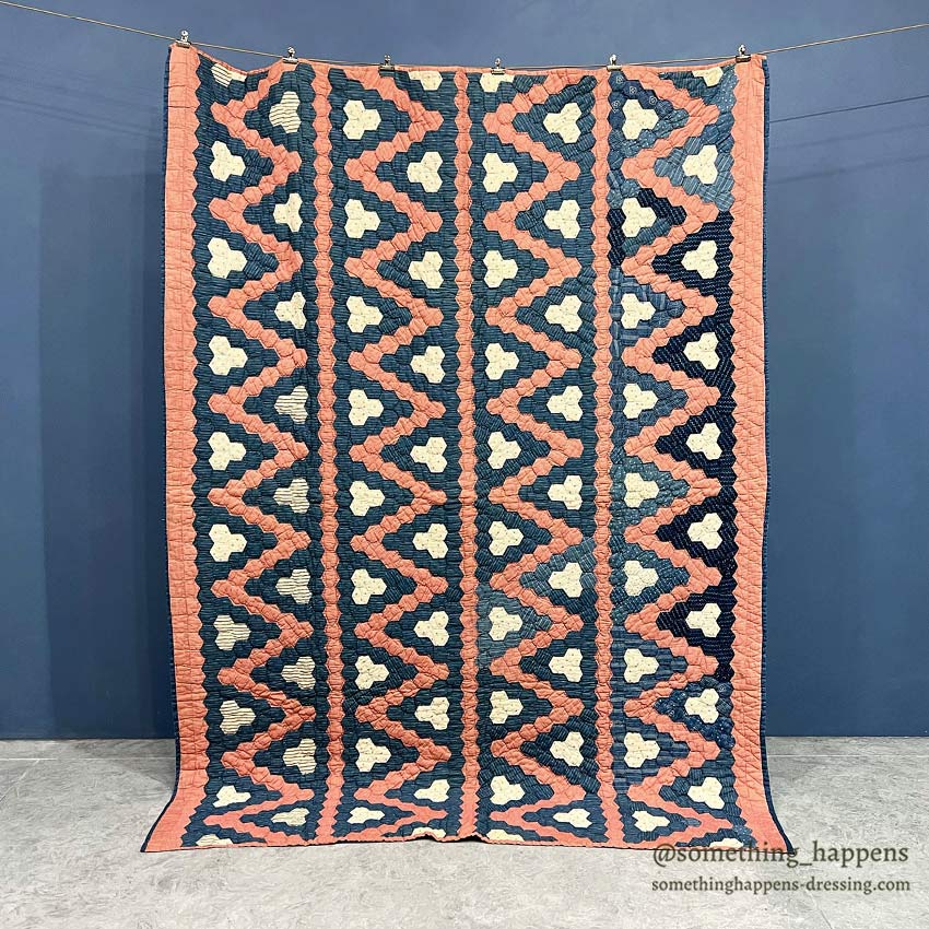 ANTIQUE INDIGO CALICO / PINK OCTAGON QUILT ... 196cm/147cm