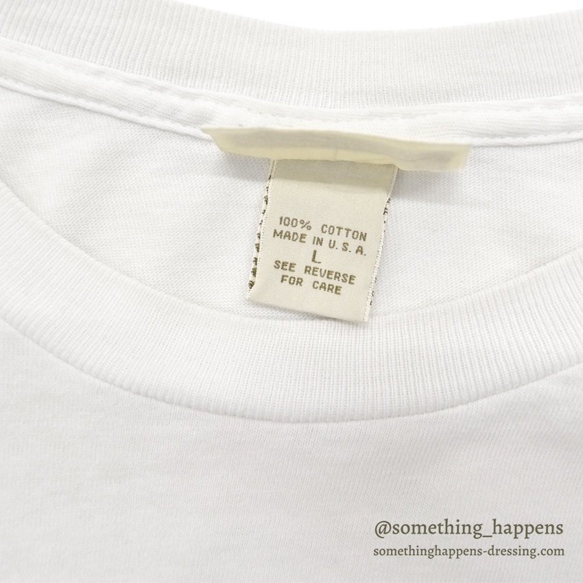 1990's BANANA REPUBLIC A WALK IN THE WOODS, AUTUMN 1992 T-SHIRT ... L