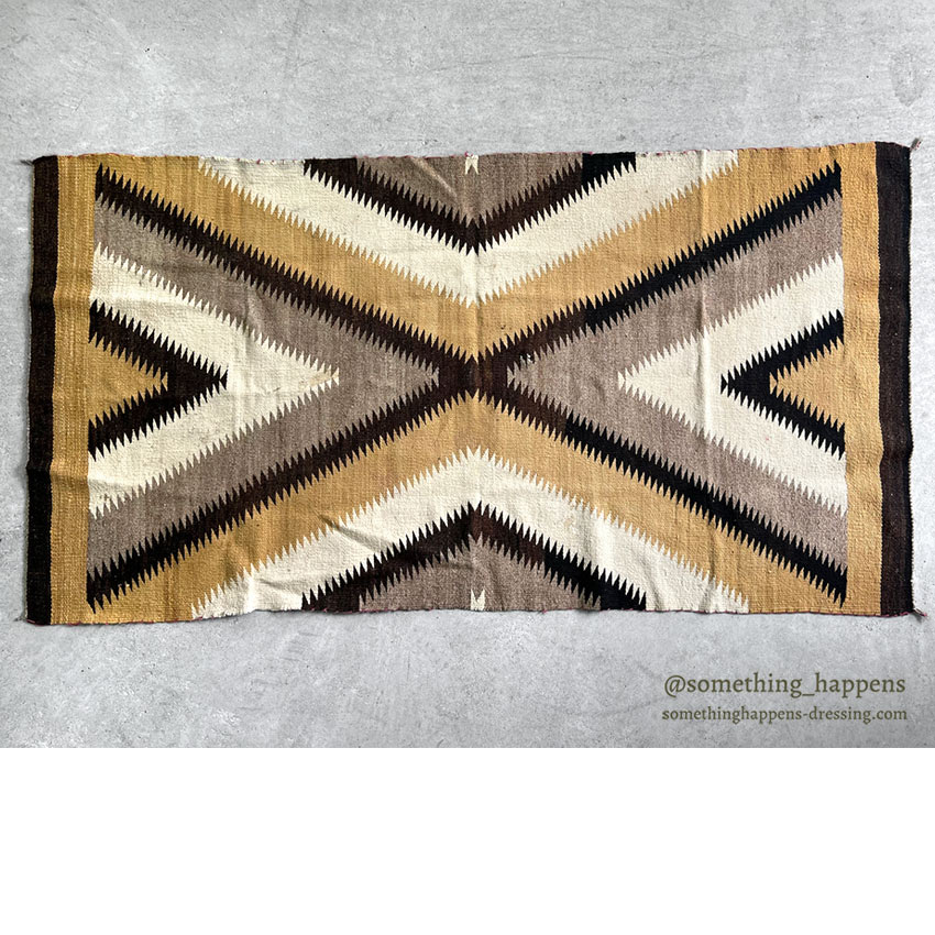 NAVAJO RUG SERRATED X LIGHTNING PATTERN ... 155cm/83cm