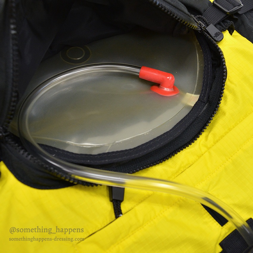 1990's DEADSTOCK THE NORTH FACE HELI HYDRATION VEST / EXTREMELY RARE ... L