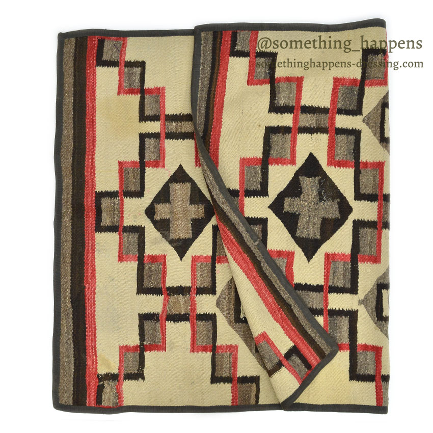 c.1930's NAVAJO RUG CROSS AND STEPPED DIAMOND PATTERN ... 168cm×118cm