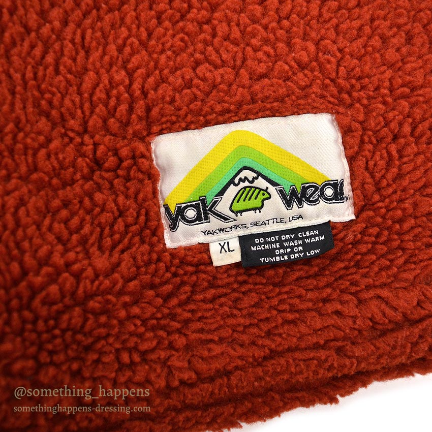~1980's YAK WEAR SEATTLE RED PILE VEST ... XL