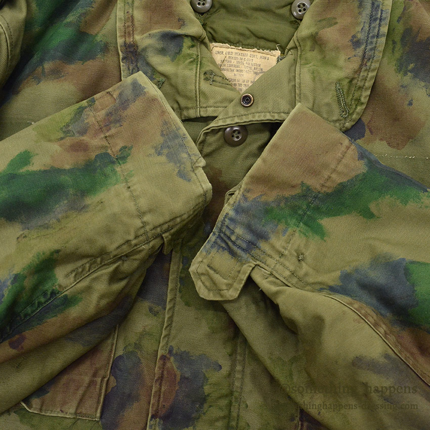 1970's M-65 U.S.N. MIUW-604 HAND PAINTED CAMO FIELD JACKET WITH LINER ... M-R