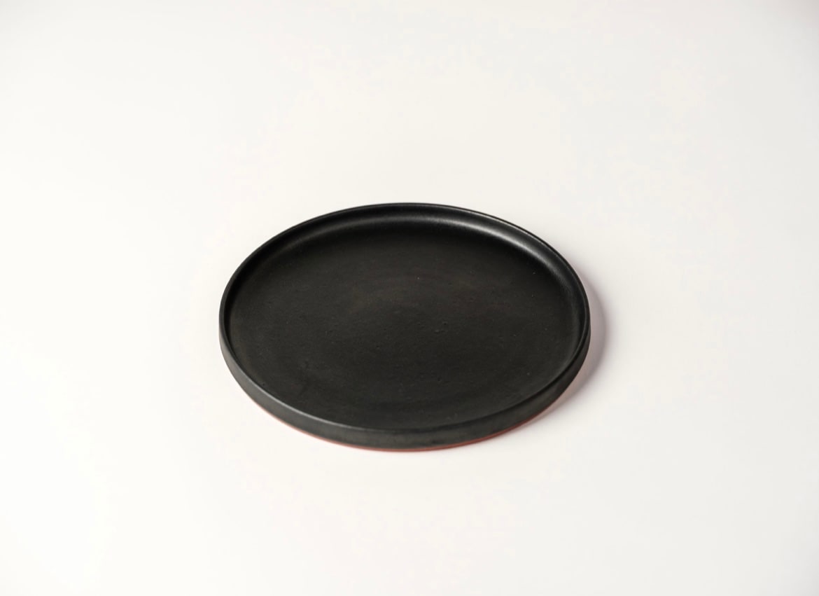 中皿　Black