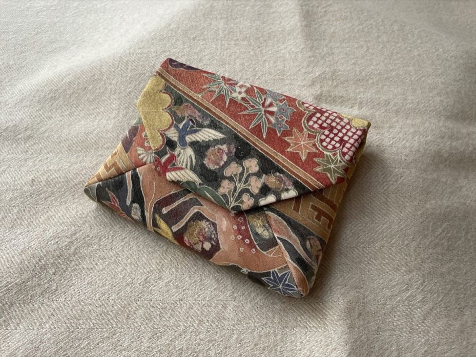 数寄屋袋／SUKI（中）アンティーク着物（帯）