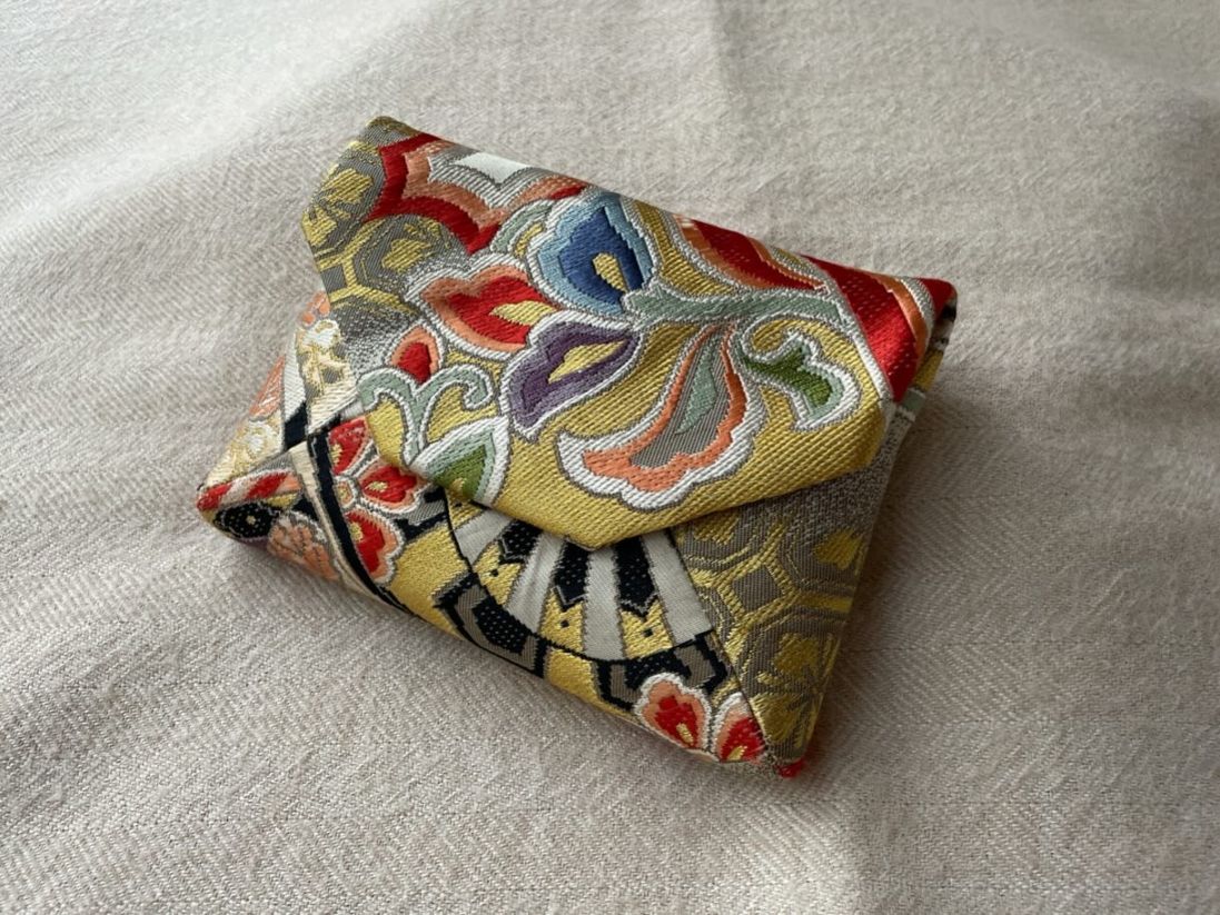 数寄屋袋／SUKI（中）アンティーク着物（帯）