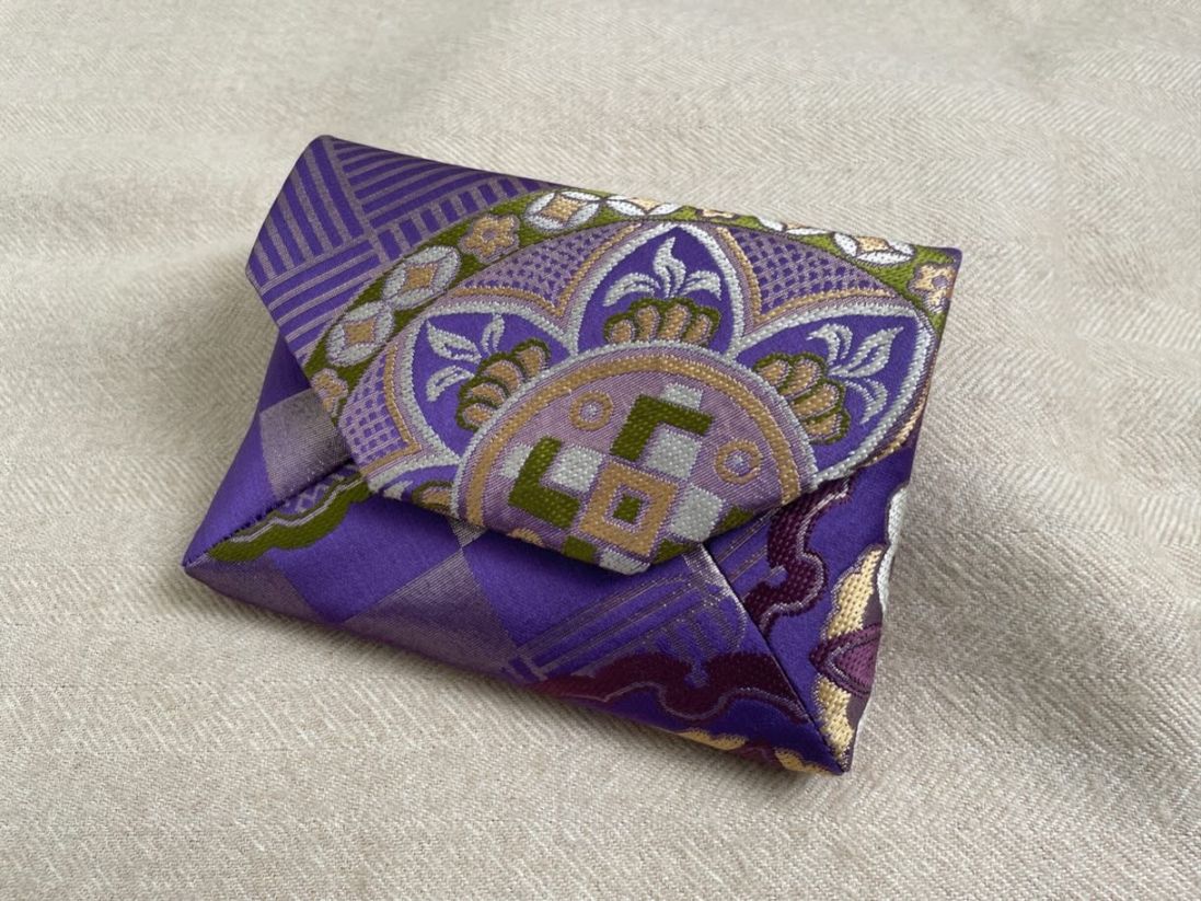 数寄屋袋／SUKI（中）アンティーク着物（帯）