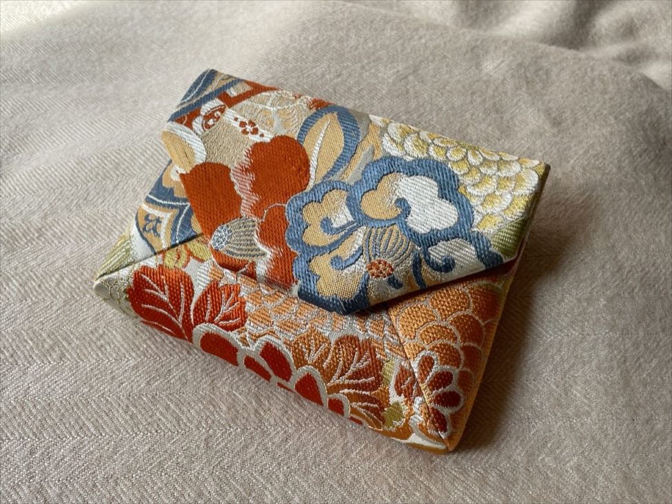 数寄屋袋／SUKI（中）アンティーク着物（帯）