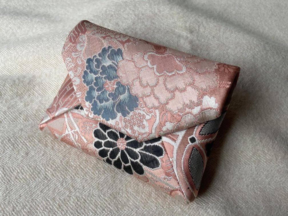 数寄屋袋／SUKI（中）アンティーク着物（帯）