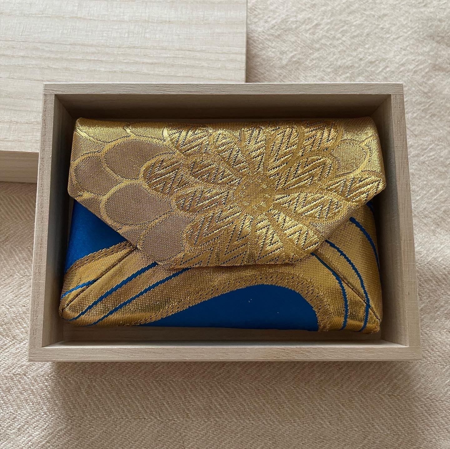 数寄屋袋／SUKI（小）アンティーク着物（帯）