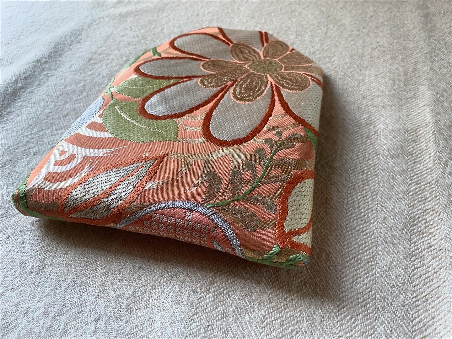 数寄屋袋/SUKI(中)アンティーク着物(帯)