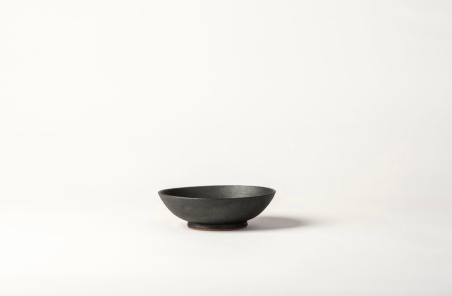 中鉢　Black