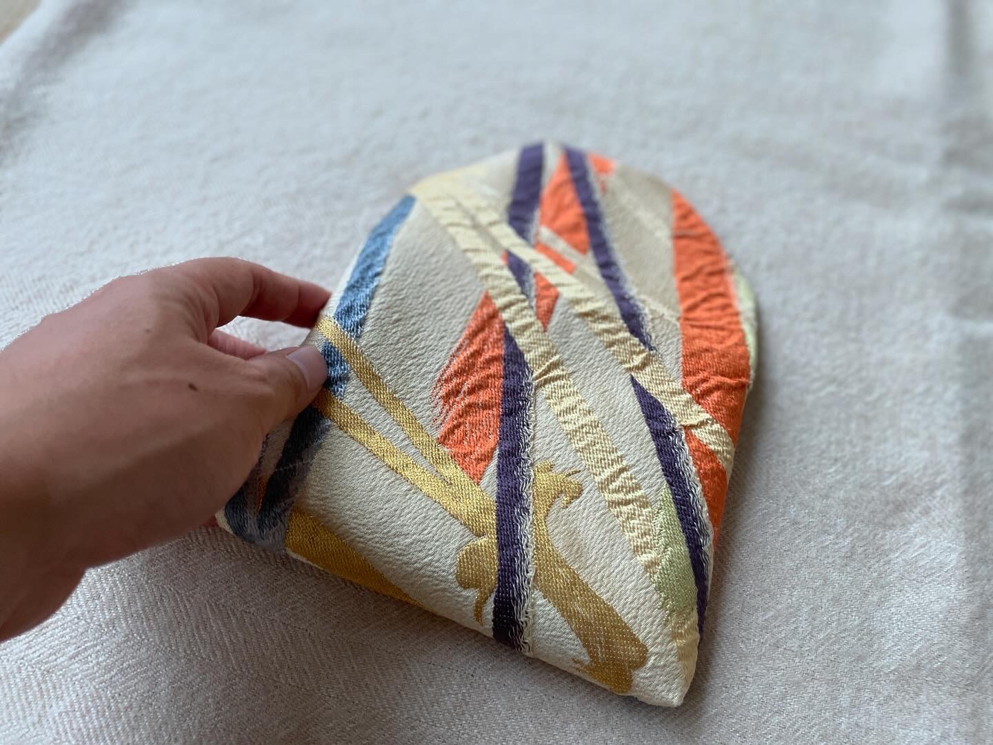 数寄屋袋／SUKI（中）アンティーク着物（帯）