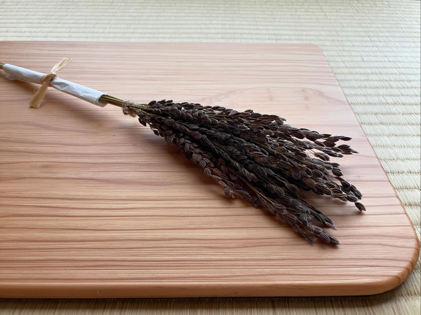 2025年 稲守り・緑米（長）