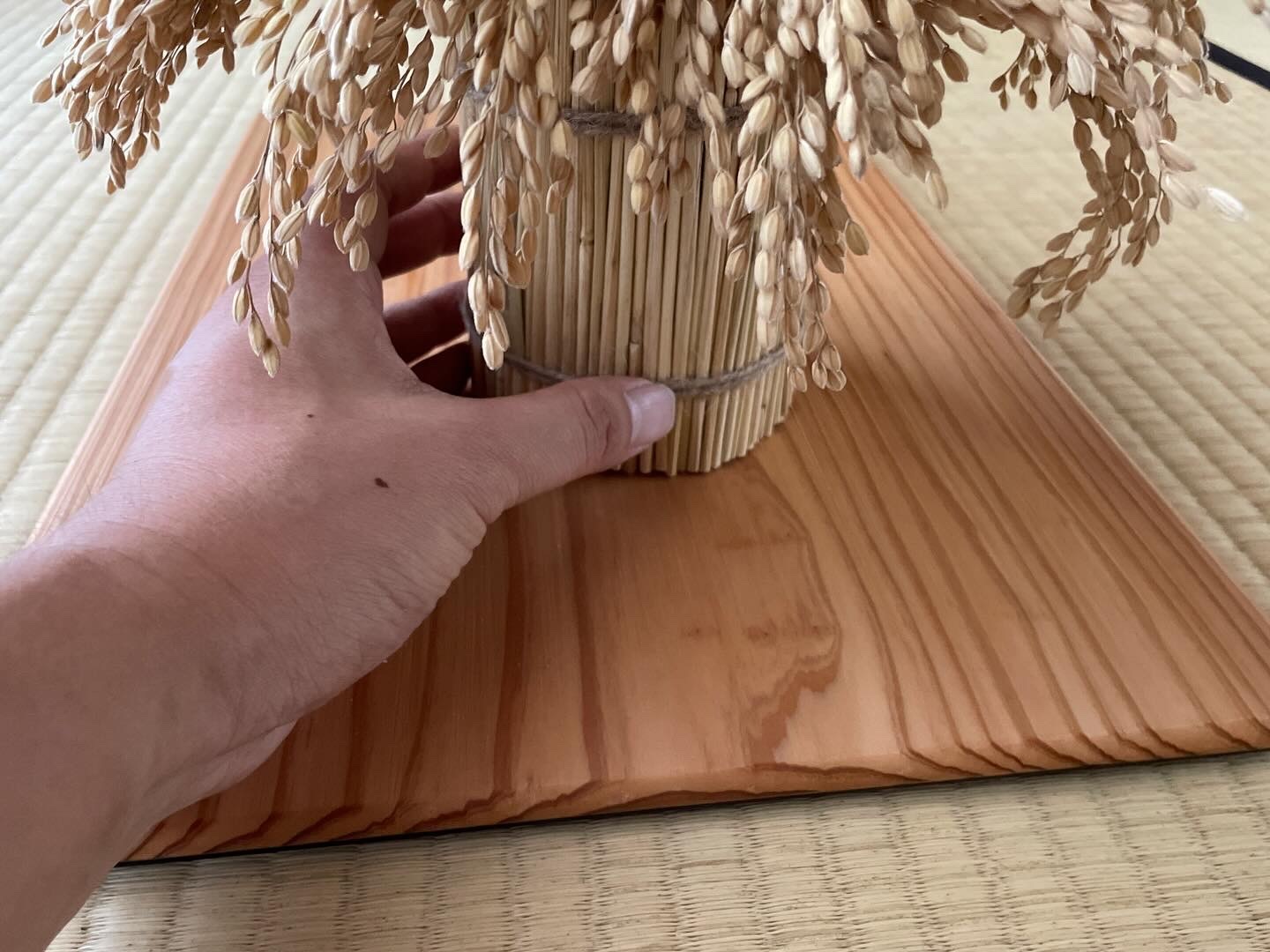 2025年新商品　稲守り（低）