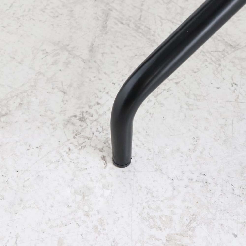 東馬 tohma TM ルシア ラウンドチェア ブラック 54676770