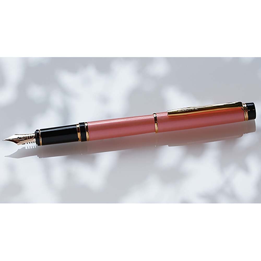 PILOT GRANCE PEARL-PINK 万年筆　字幅M パイロット PILOT 万年筆 グランセ パールピンク 中字 ギフトケース