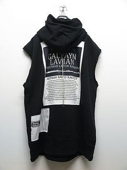 �㴰���nude:masahiko maruyama ���̡���:�ޥ��ҥ��ޥ���/SLEEVELESS HOODIE w/PRINTED PATCHES/Black