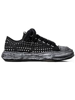 Maison MIHARA YASUHIROPETERSON 23 /Original Sole Studded Paint Canvas Low-Top Sneaker/BLK/BLK