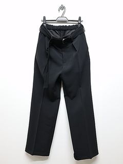 ATTACHMENT�������å�����/PE STRETCH DOUBLE CLOTH BELTED STRAIGHT TROUSERS/BLACK