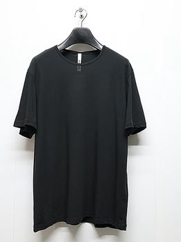 ATTACHMENT�������å�����/100/3 HIGH TWIST JERSEY SLIM FIT S/S TEE/BLACK