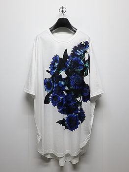 Ground Y�����饦��ɥ磻/JERSEY BLUE FLOWER+30-/COTTON JERSEY ROUND HEM JUMBO SHORT SLEEVED T/WHITE