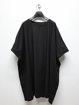 Ground Y�����饦��ɥ磻/30 HARD TWIST STRETCH JERSEY SIDE BUTTON BIG SHORT SLEEVED T/BLACK