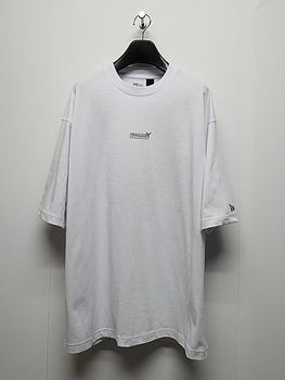 Ground Y�����饦��ɥ磻/NEWERA SS OS CT TEE GY BOX LOGO WHT/WHITE
