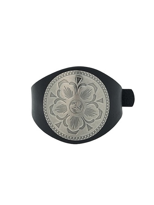 SALE30%OFF/Ground Y・グラウンドワイ/COW LEATHER CONCHO BANGLE/BLACK.
