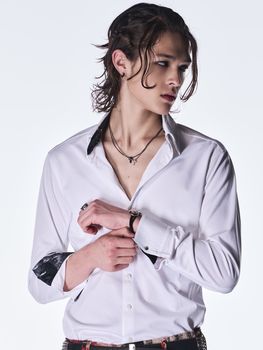 (ͽ���ʡ�9������10������ͽ��/kiryuyrik������奦����奦/Funsy Twill Cuffs Buttom Shirt/White