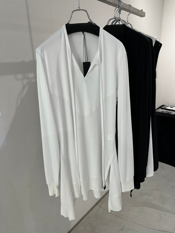(ͽ���ʡ�8��9������ͽ��/kiryuyrik������奦����奦/BEATENJIKU Piping Flare T-Shirt/White