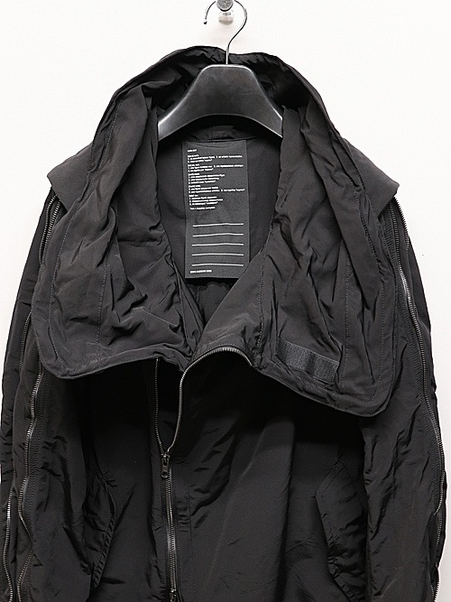 �㴰���nude:masahiko maruyama ���̡���:�ޥ��ҥ��ޥ���/Cotton/Nylon Grosgrain MULTI ZIP MILITARY SHORT HOODIE COAT/Black