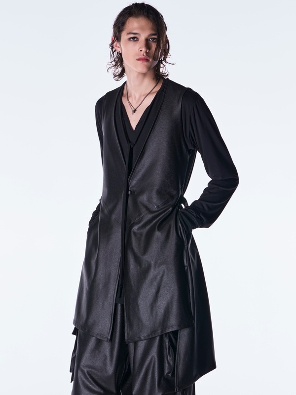 (ͽ���ʡ�8��9������ͽ��/kiryuyrik������奦����奦/BEATENJIKU Piping Flare T-Shirt/Black